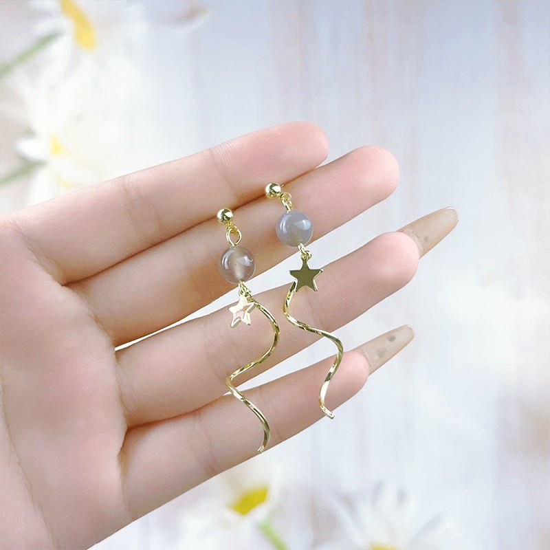 Step into the spotlight with our Crinkle Style Earrings,