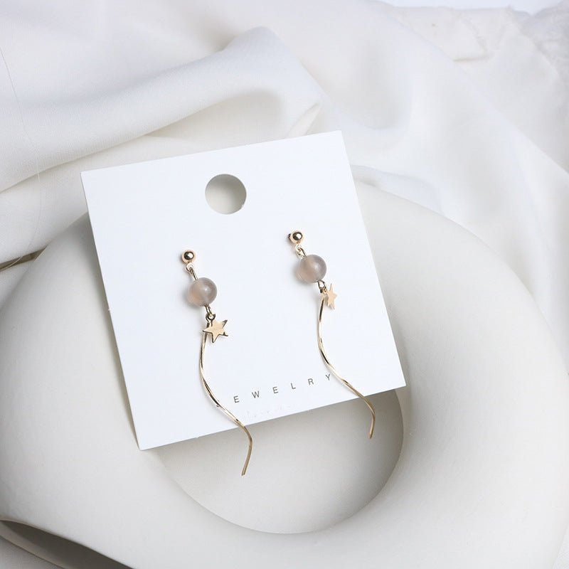 Step into the spotlight with our Crinkle Style Earrings,