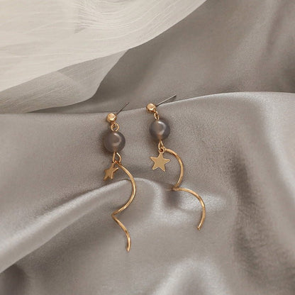 Step into the spotlight with our Crinkle Style Earrings,